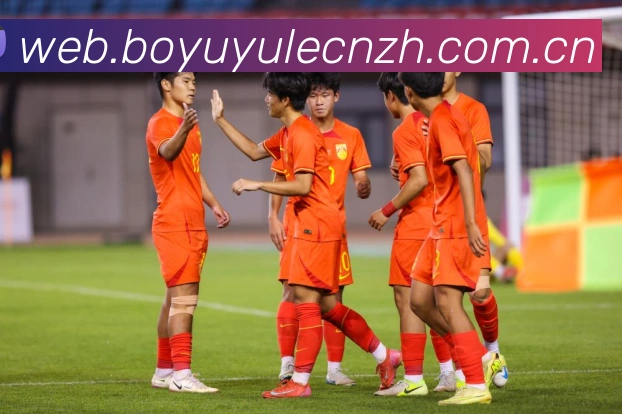 中国女排主力龚翔宇在低谷与荣耀之间持续奔跑追逐梦想的故事成长观察:最新赛事动态与深度分析 中国女排主力龚翔宇在低谷与荣耀之间持续奔跑追逐梦想的故事成长观察:最新赛事动态与深度分析